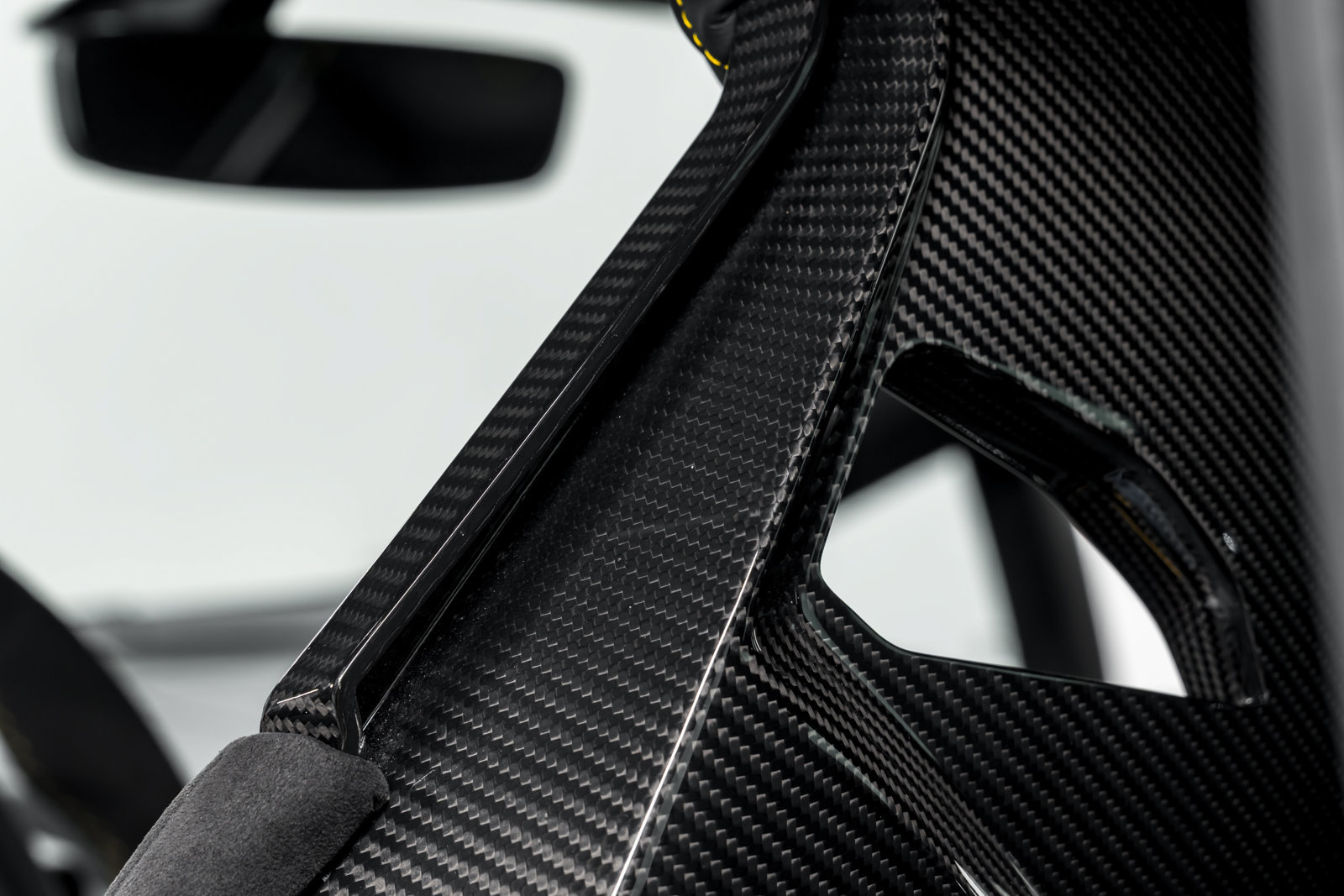 Used 2022 Lamborghini Huracan EVO RWD image 22