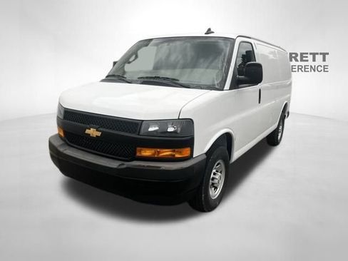 New 2025 Chevrolet Express 2500 w/ Driver Convenience Package image 9