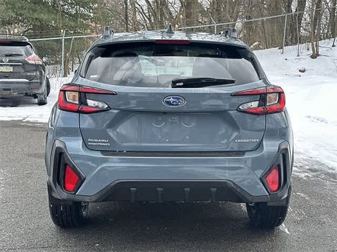 Certified 2025 Subaru Crosstrek 2.0i Premium image 4