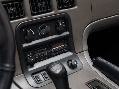 Used 1993 Dodge Viper RT/10 image 25