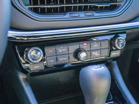 New 2026 Jeep Compass Latitude AWD/4WD image 26