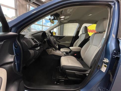 Used 2022 Subaru Forester image 11