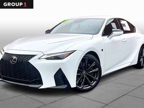 Used 2024 Lexus IS 300 F Sport image 1