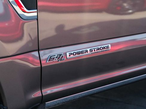 Used 2022 Ford F250 Lariat w/ Lariat Value Package AWD/4WD image 5