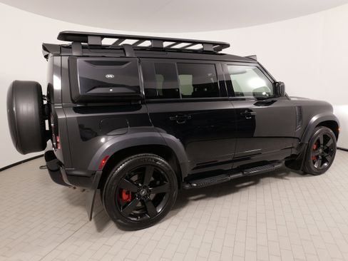 Used 2023 Land Rover Defender 110 X AWD/4WD image 15