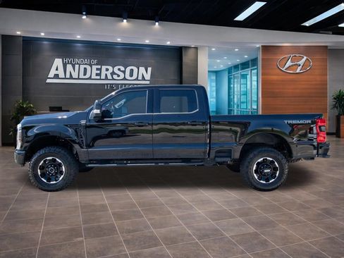Used 2026 Ford F250 Lariat w/ Tremor Off-Road Package AWD/4WD image 6