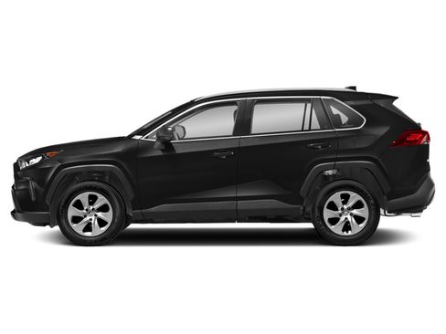 Used 2021 Toyota RAV4 LE AWD/4WD image 2