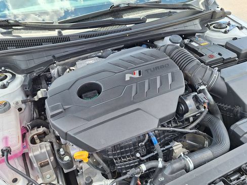 Certified 2025 Hyundai Elantra N FWD image 31