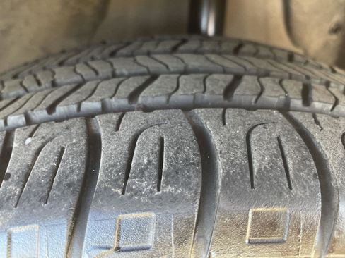 Used 2015 Nissan Altima 2.5 SV w/ Convenience Package FWD image 26