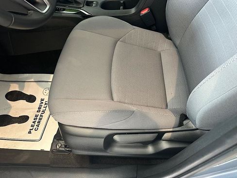 Certified 2024 Toyota Corolla Cross AWD Hybrid image 11