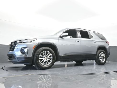 Used 2023 Chevrolet Traverse LT FWD image 55