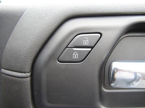 Used 2020 Chevrolet Silverado 1500 LT Trail Boss w/ Convenience Package image 31