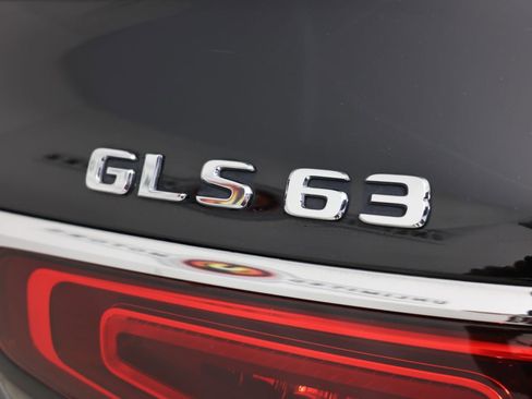 Used 2021 Mercedes-Benz GLS 63 AMG 4MATIC image 22