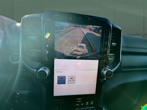 Used 2025 RAM 3500 Laramie image 12