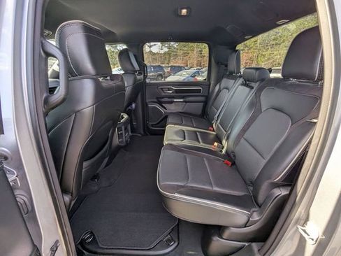 Used 2024 RAM 1500 Laramie image 12