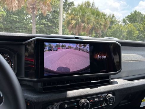 New 2025 Jeep Wrangler Sport S image 18