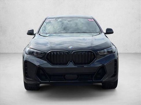 Certified 2024 BMW X6 xDrive40i w/ Premium Package AWD/4WD image 2