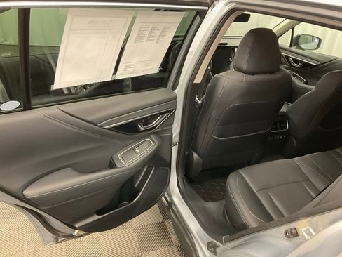 Used 2022 Subaru Outback Limited image 31