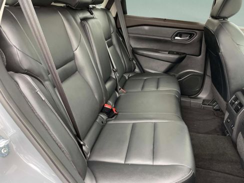 Used 2023 Nissan Rogue SL w/ SL Premium Package FWD image 16