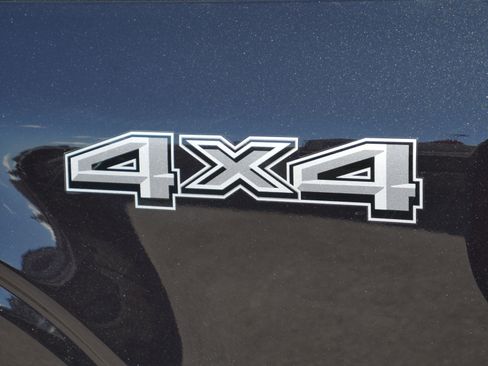 Certified 2025 Ford F150 XLT w/ Equipment Group 302A MID image 25