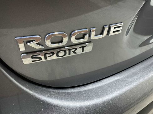 Used 2019 Nissan Rogue Sport S AWD/4WD image 7