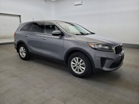 Used 2020 Kia Sorento LX FWD image 11