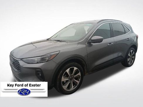 Certified 2024 Ford Escape Platinum AWD/4WD image 4