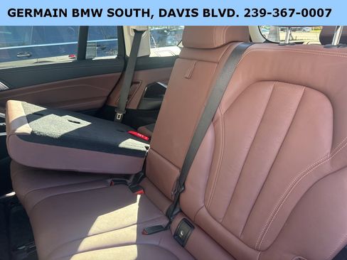 Used 2021 BMW X7 xDrive40i w/ Premium Package 2 image 16