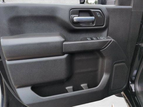 Used 2024 Chevrolet Silverado 2500 Custom w/ Custom Convenience Package AWD/4WD image 12