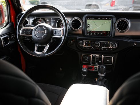 Used 2019 Jeep Wrangler Unlimited Rubicon image 28