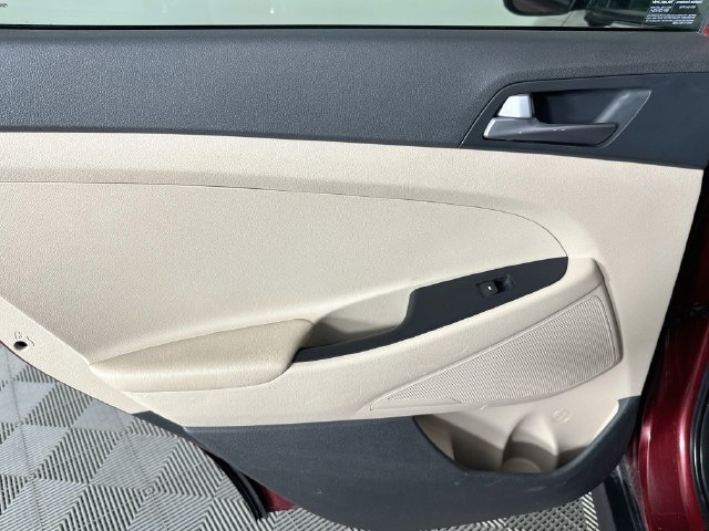 Used 2016 Hyundai Tucson SE w/ Option Group 02 FWD image 22