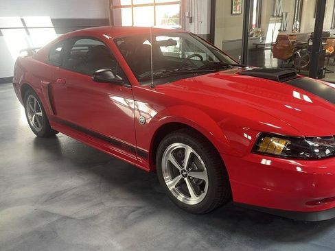Used 2004 Ford Mustang Mach 1 RWD image 8