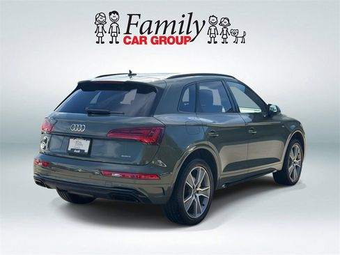 Used 2025 Audi Q5 2.0T Premium w/ Convenience Plus Package AWD/4WD image 3