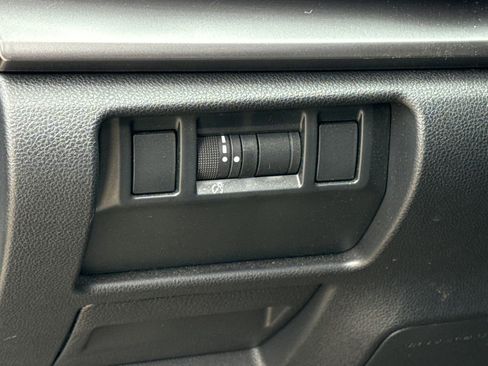 Used 2024 Subaru Impreza 2.0i image 16