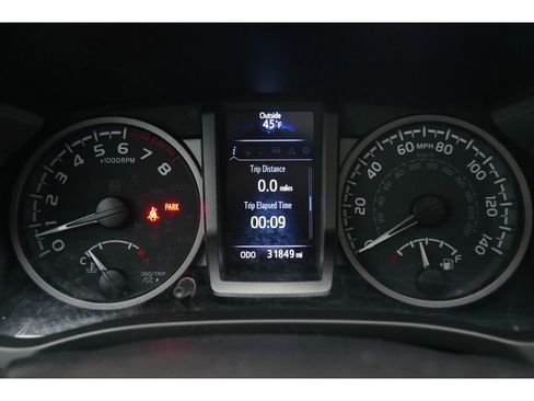 Used 2022 Toyota Tacoma TRD Off-Road w/ TRD Premium Off Road Package image 22