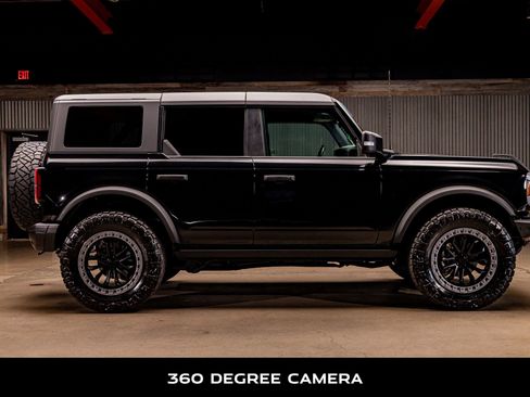 Used 2022 Ford Bronco Badlands image 10