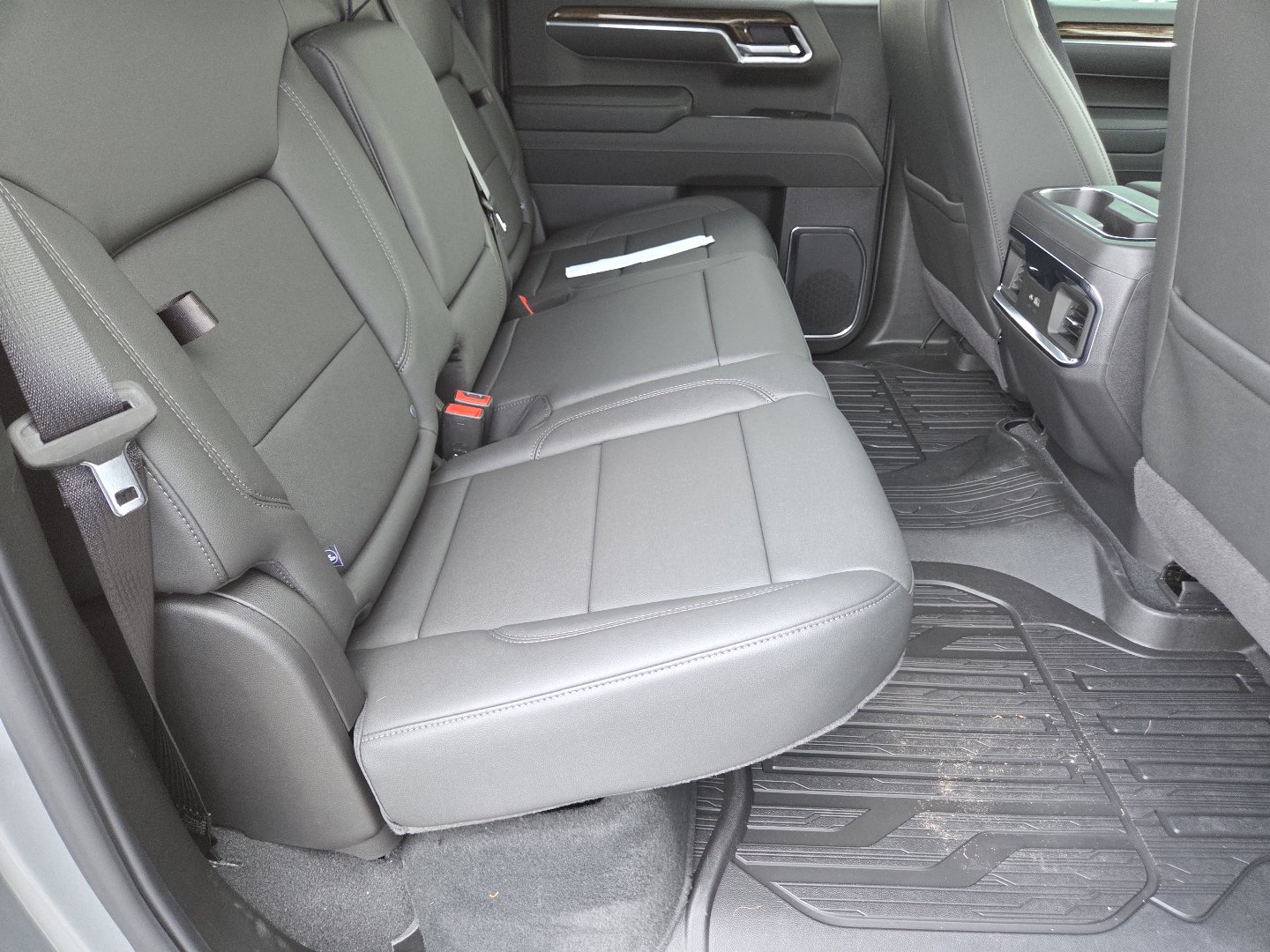 New 2026 GMC Sierra 1500 Elevation w/ Elevation Premium Package AWD/4WD image 23
