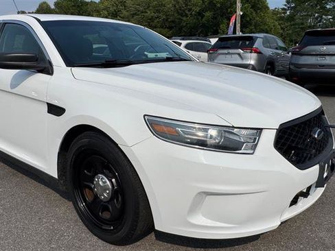 Used 2018 Ford Taurus Police Interceptor AWD image 22