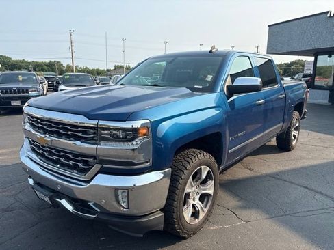 Used 2016 Chevrolet Silverado 1500 LTZ w/ Sport Package AWD/4WD image 3