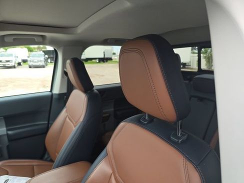 Certified 2024 Ford Maverick Lariat AWD/4WD image 8