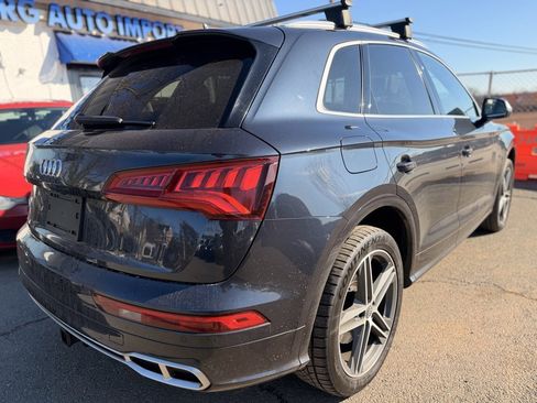 Used 2018 Audi SQ5 Prestige w/ Prestige Package image 4