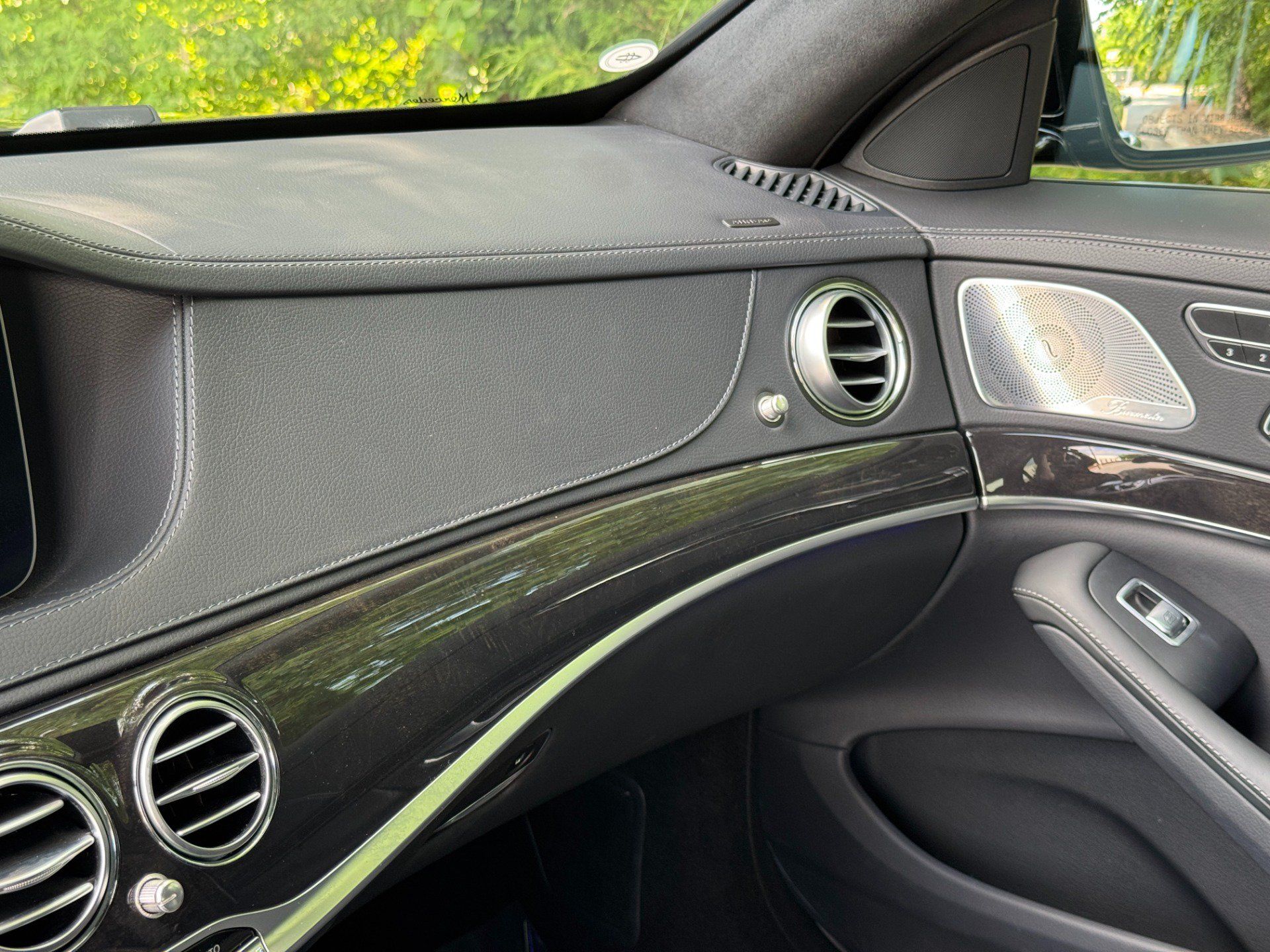 Used 2020 Mercedes-Benz S 63 AMG 4MATIC Sedan image 40