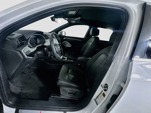 Used 2025 Audi Q3 2.0T Premium AWD/4WD image 13