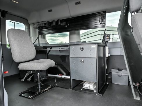 Used 2017 Ford Transit 150 XLT RWD image 13