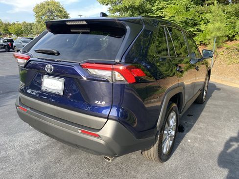 Certified 2025 Toyota RAV4 XLE Premium FWD image 5