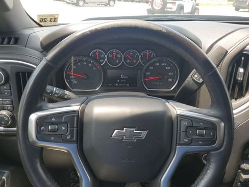 Used 2021 Chevrolet Silverado 1500 RST w/ Z71 Off-Road Package AWD/4WD image 7