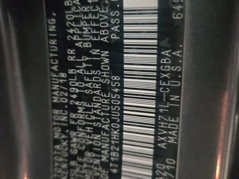 Used 2018 Toyota Camry XLE image 22