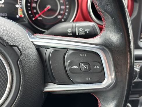 Used 2020 Jeep Gladiator Rubicon image 18