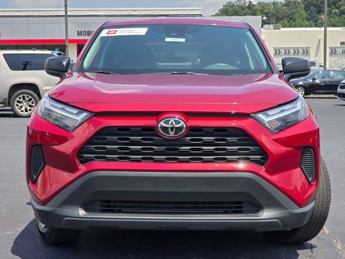Certified 2025 Toyota RAV4 LE AWD/4WD image 3