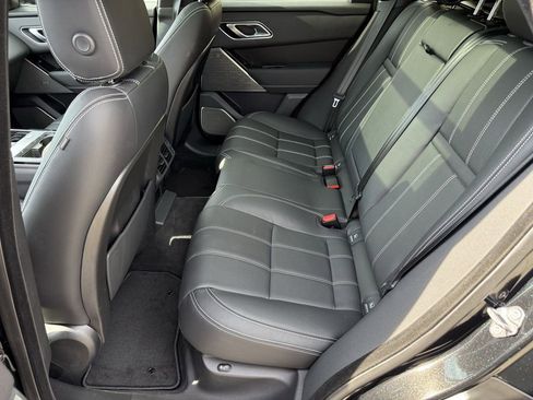 Used 2023 Land Rover Range Rover Velar R-Dynamic S image 12